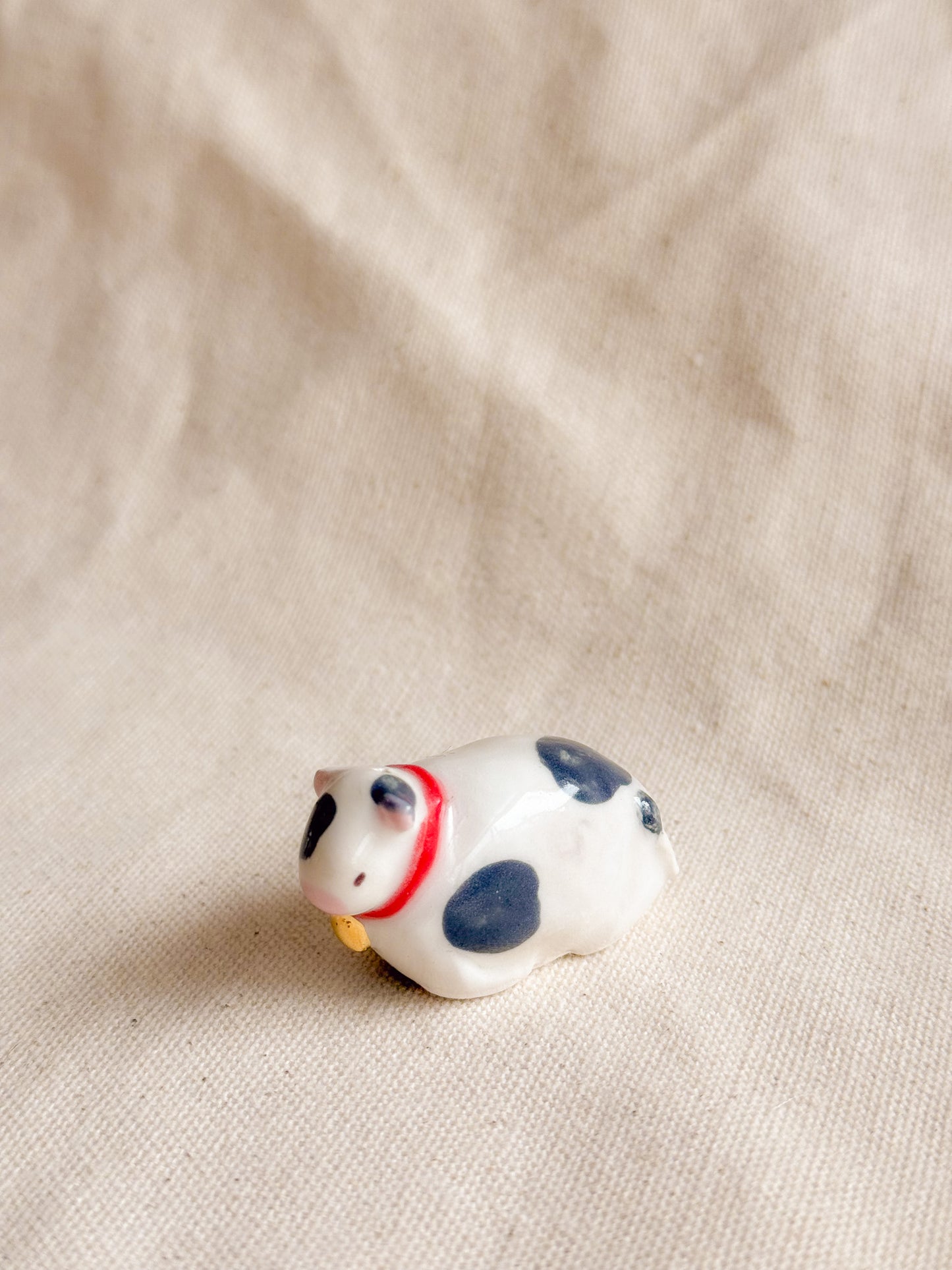 Cute Cow Ceramic Desk Buddy