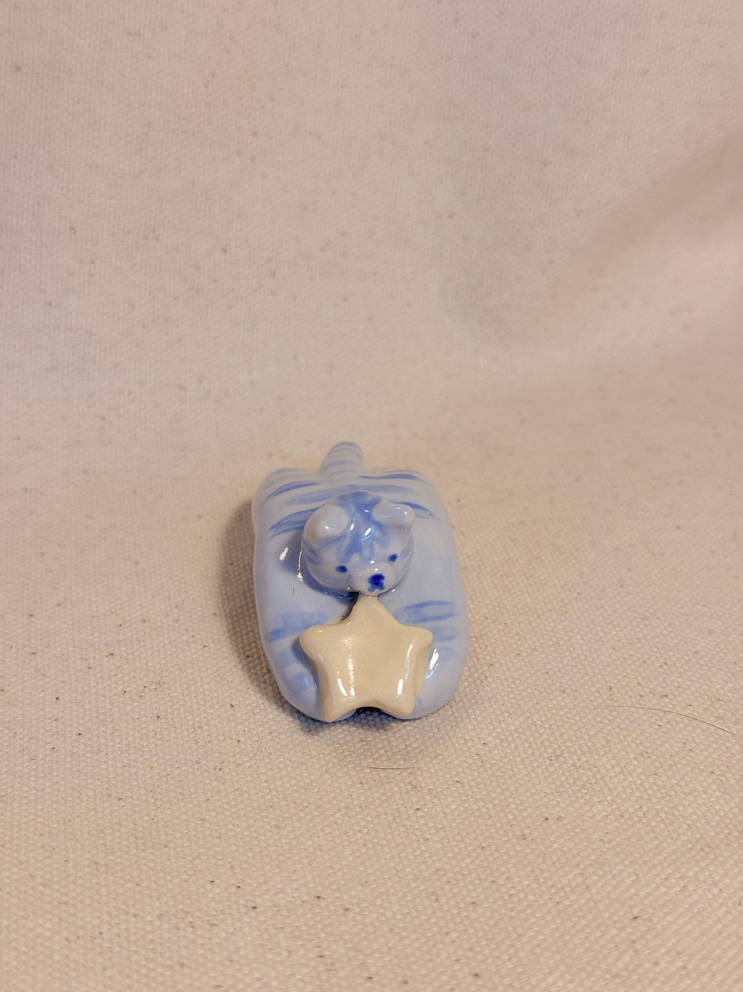 Jumping Blue Kitty Desk Buddy