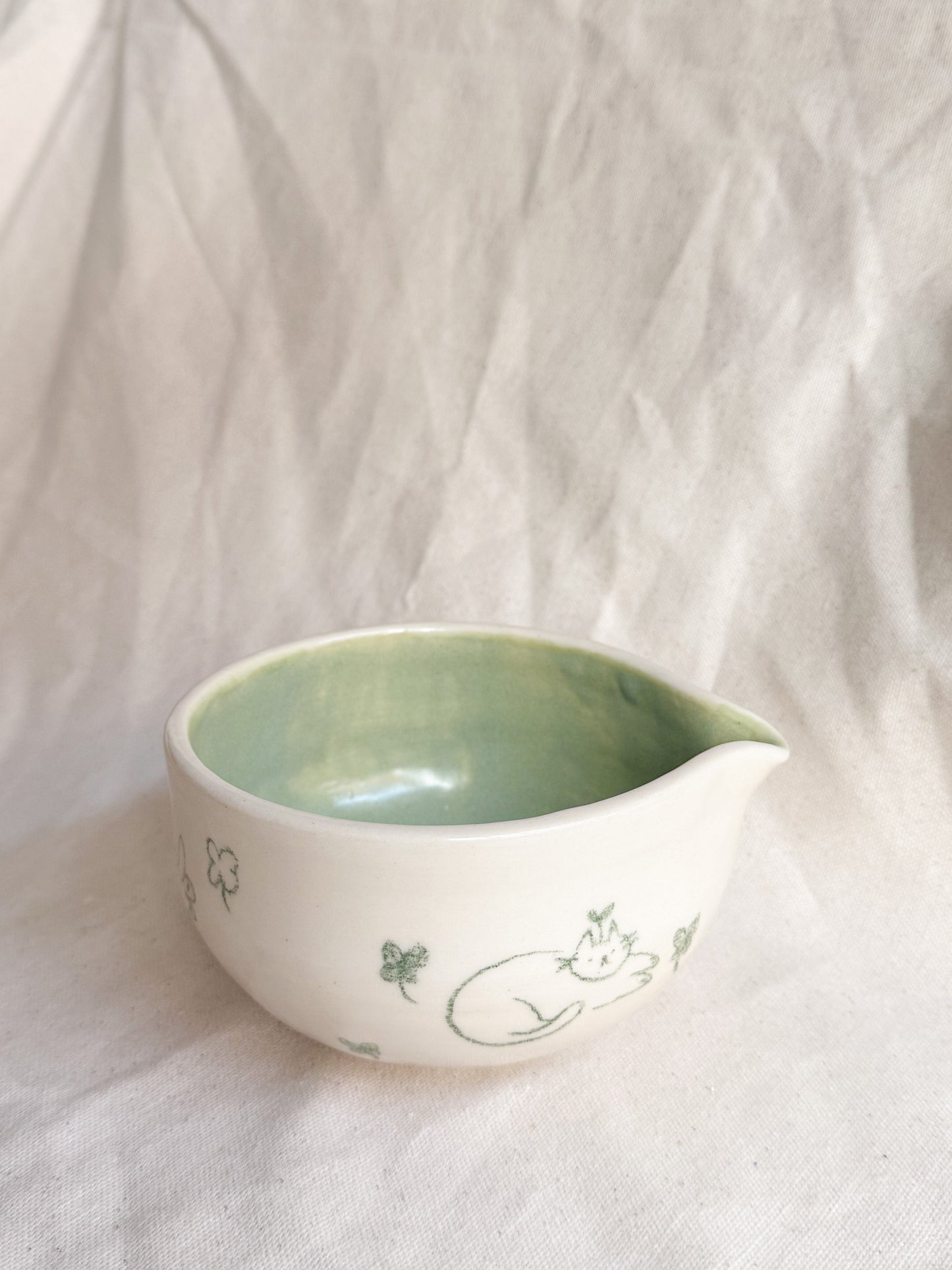 [PREORDER] Clover Cat Matcha Bowl + Whisk Holder