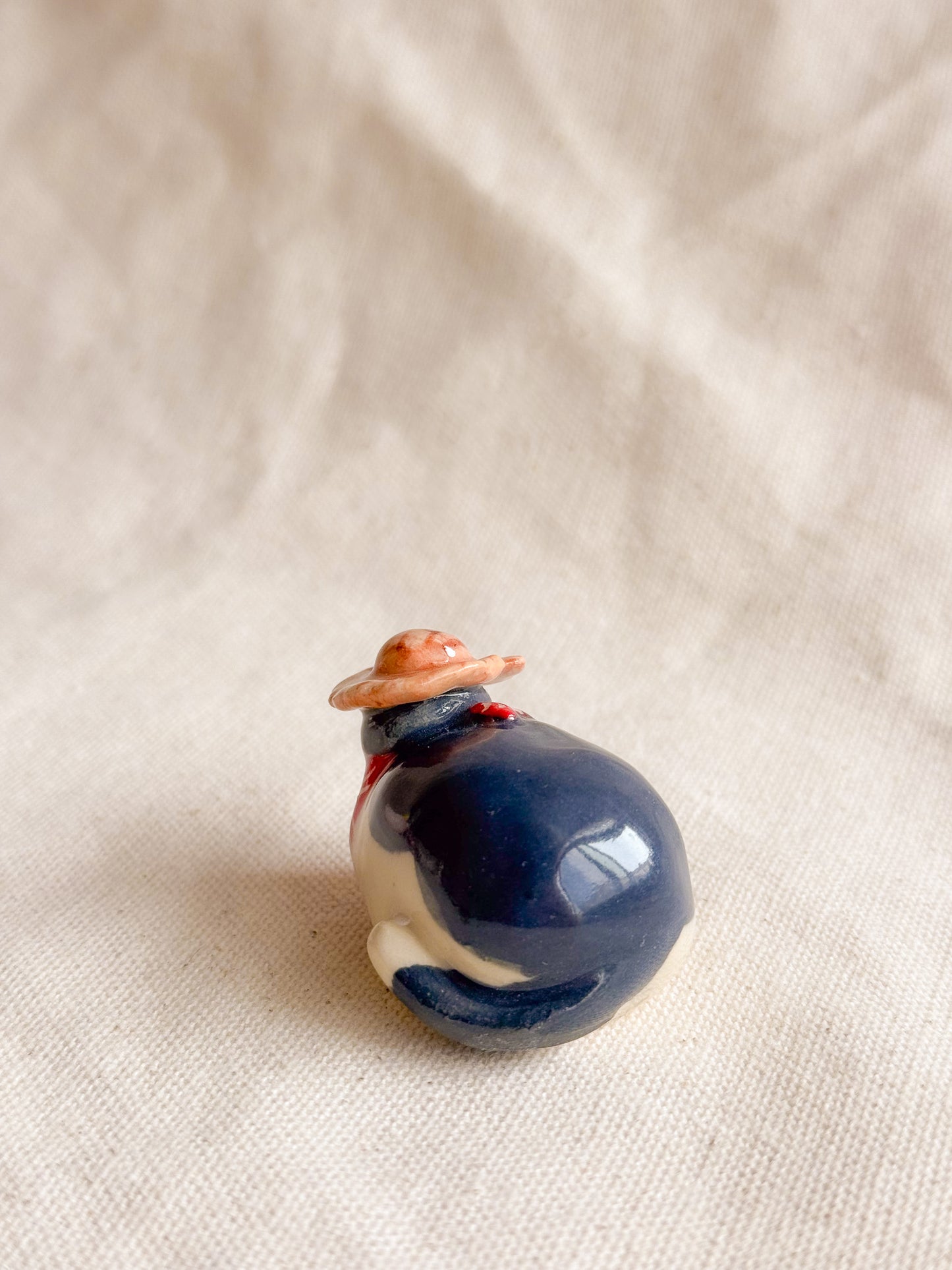 Meowdy Partners Ceramic Desk Buddy