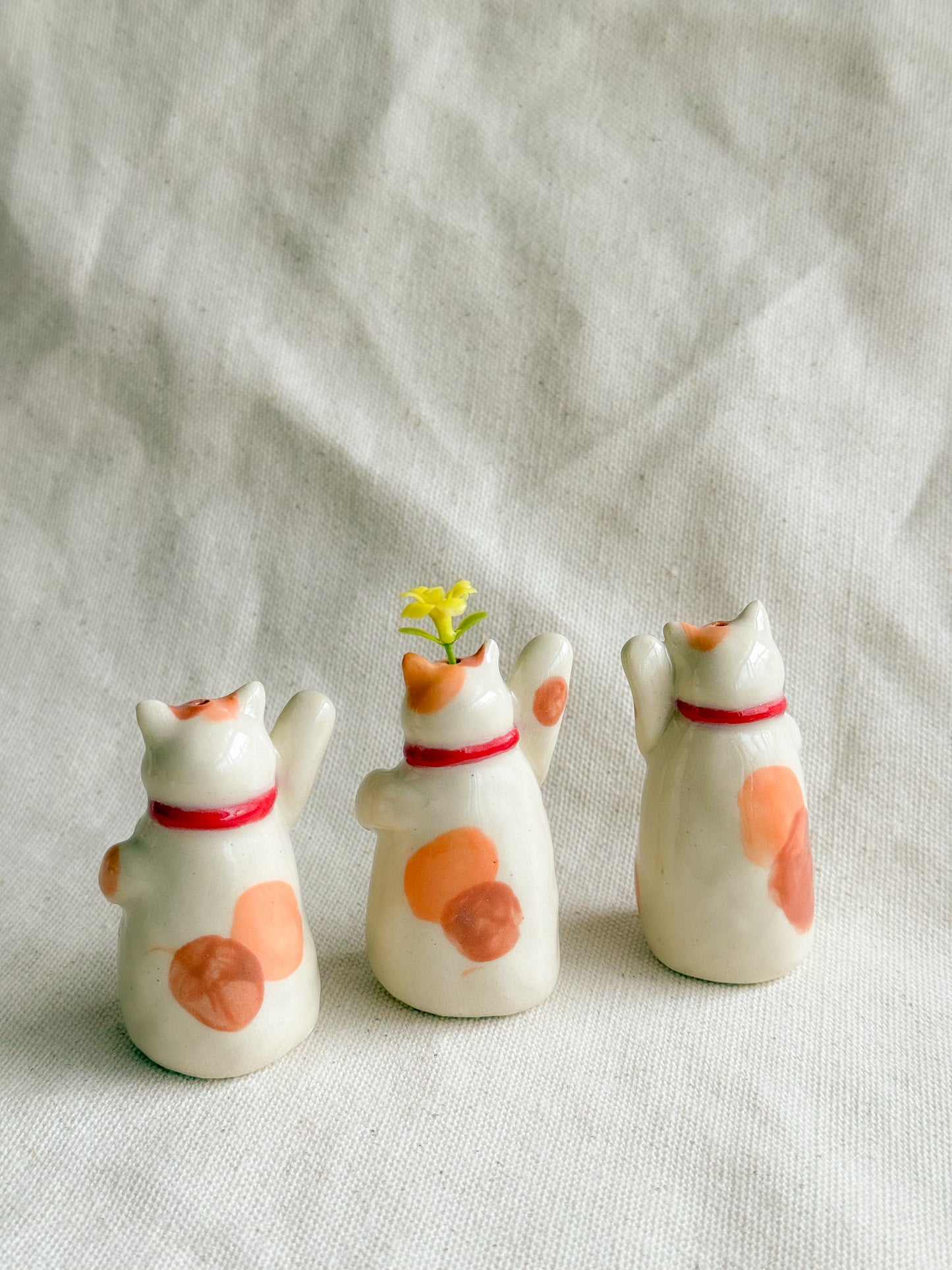 Goodluck Kitty Ceramic Desk Buddy